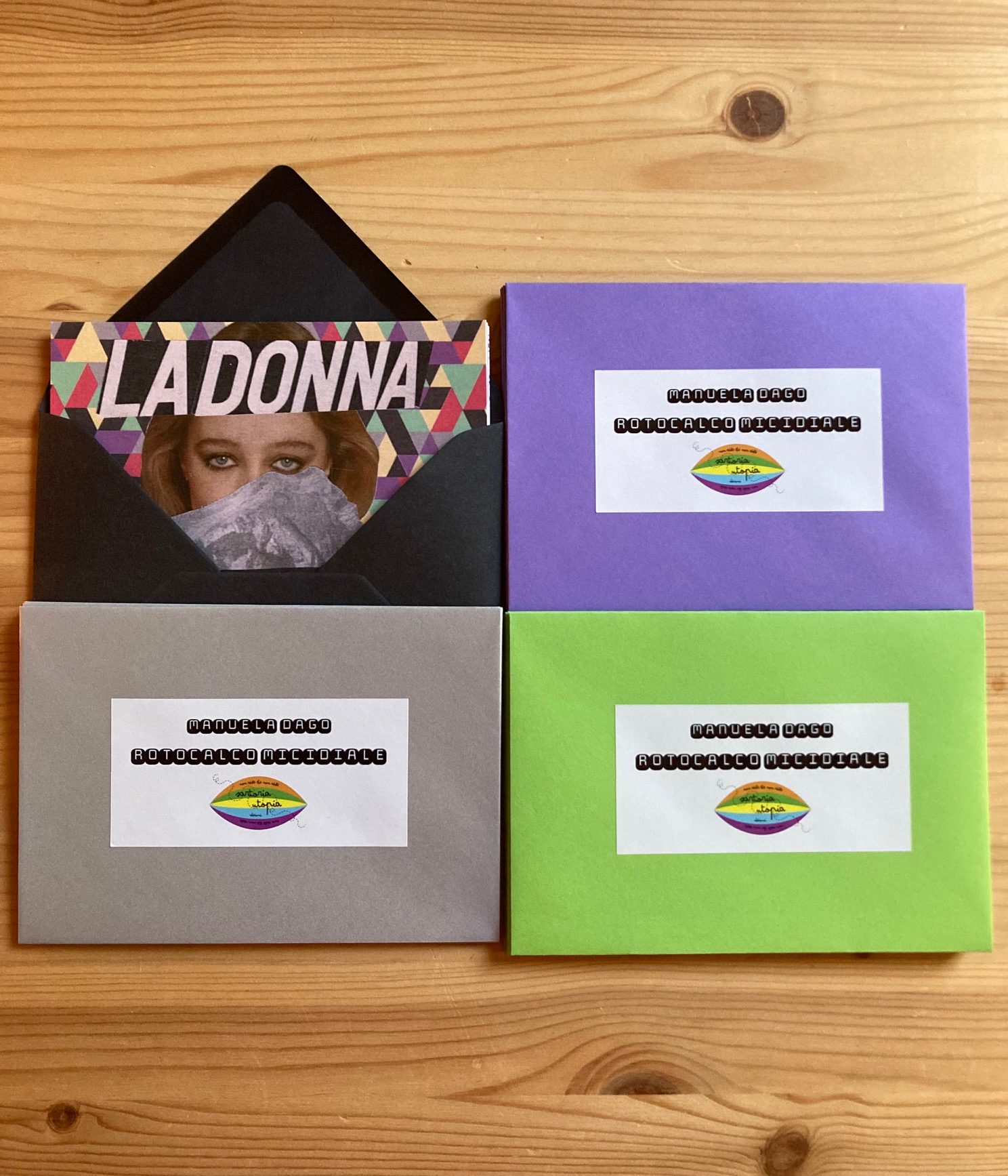 <span class="nome-autore"><a href="https://www.sartoriautopia.it/autore/manuela-dago/" rel="tag">Manuela Dago</a></span> Manuela Dago - Rotocalco micidiale - immagine 2